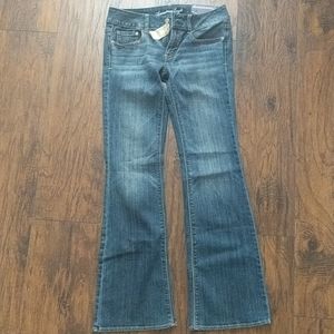 American Eagle Artist Jeans - Size 6 NWT